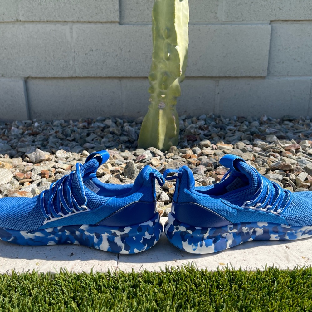 Adidas Blue Sneakers with Camouflage Detail - Picture 2 of 6